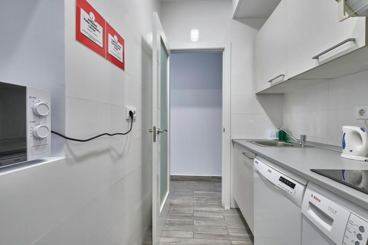 Nunez De Arce Habitaciones Madrid Buitenkant foto
